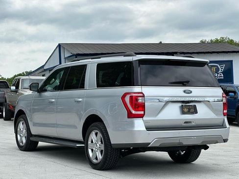 Used 2019 Ford Expedition Max XLT w/ Equipment Group 202A RWD image 5