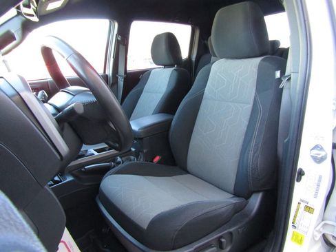 Used 2023 Toyota Tacoma TRD Off-Road w/ Technology Package image 19