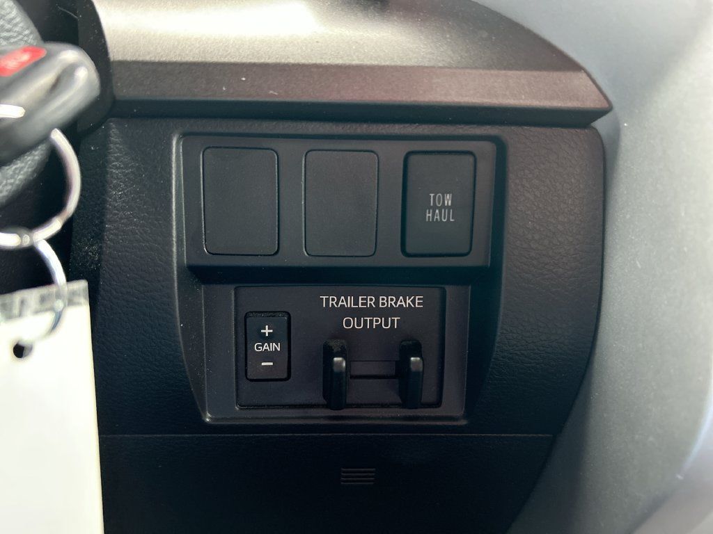 Used 2021 Toyota Tundra SR5 RWD image 31