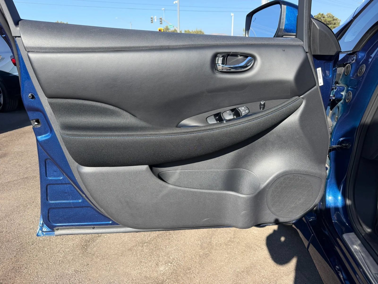 Used 2024 Nissan Leaf SV Plus FWD image 9