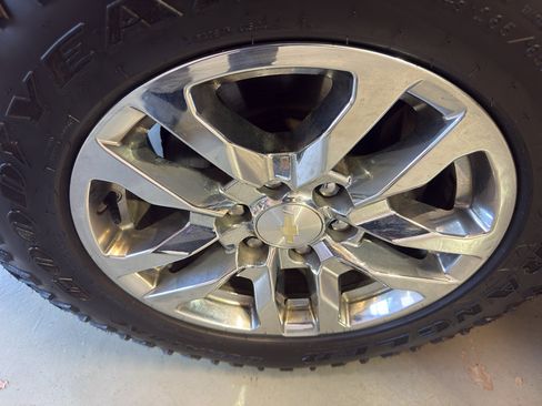 Used 2019 Chevrolet Silverado 1500 LT w/ All-Star Edition image 30