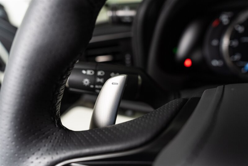 Used 2026 Lexus LC 500 Coupe RWD image 94