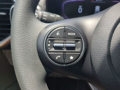 New 2025 Kia Soul LX image 21