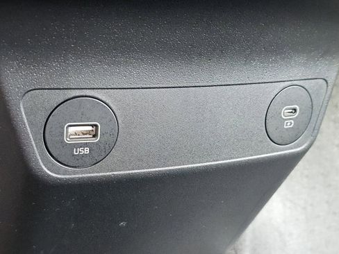 Used 2024 Kia EV6 Light image 13