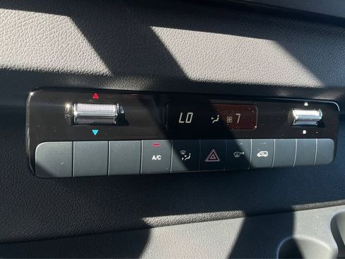 New 2025 Mercedes-Benz Sprinter 2500 image 18