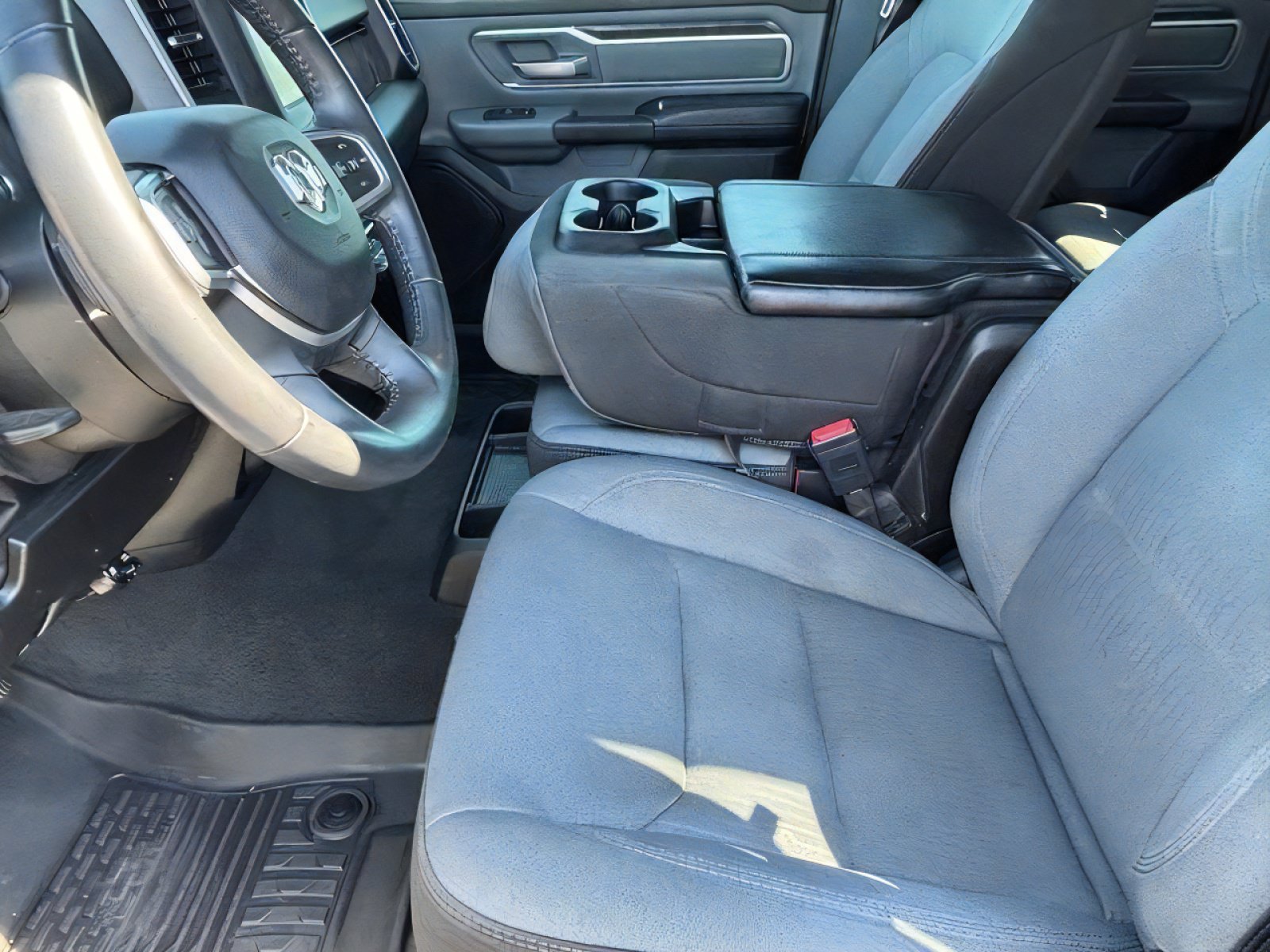 Used 2021 RAM 1500 Big Horn RWD image 21