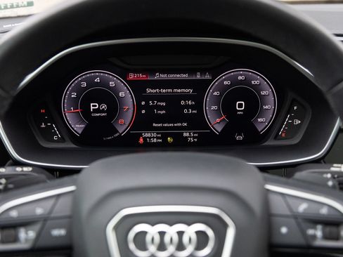 Used 2021 Audi Q3 2.0T Premium Plus AWD/4WD image 14