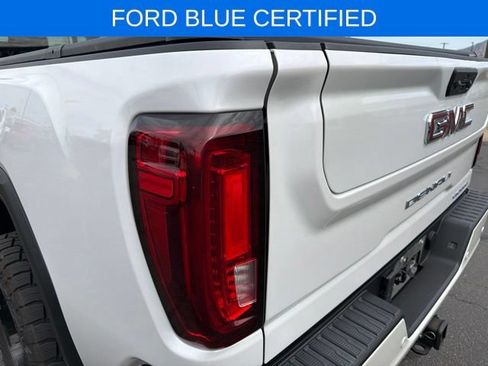 Used 2021 GMC Sierra 3500 Denali w/ Denali Ultimate Package AWD/4WD image 27