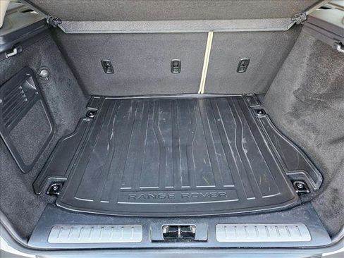 Used 2013 Land Rover Range Rover Evoque Pure Plus AWD/4WD image 6