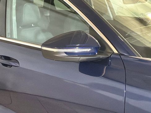 Certified 2025 Audi Q5 Premium w/ Convenience Package image 27