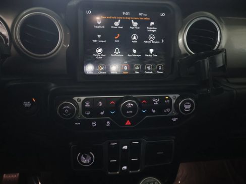 Used 2018 Jeep Wrangler Unlimited Sahara w/ Dual Top Group AWD/4WD image 23