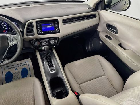 Used 2016 Honda HR-V LX image 26