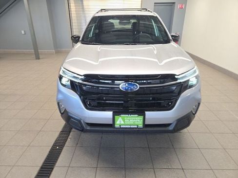 New 2026 Subaru Forester Touring AWD/4WD image 2