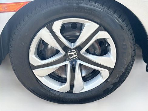 Used 2018 Honda Civic LX image 30