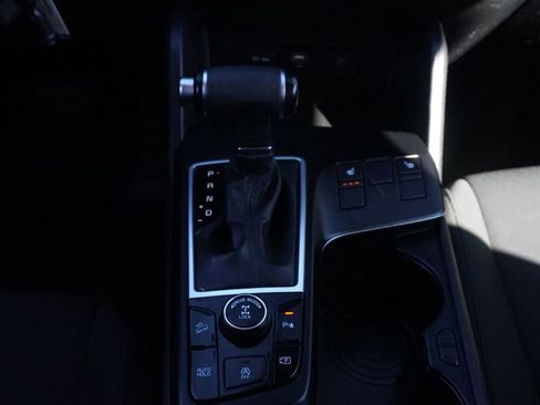 Used 2023 Kia Sportage LX image 42