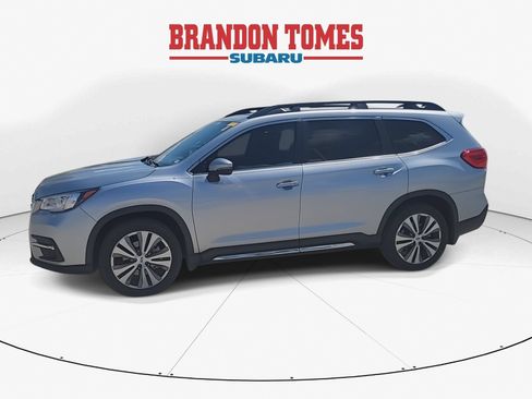 Used 2022 Subaru Ascent Limited w/ Technology Package AWD/4WD image 6