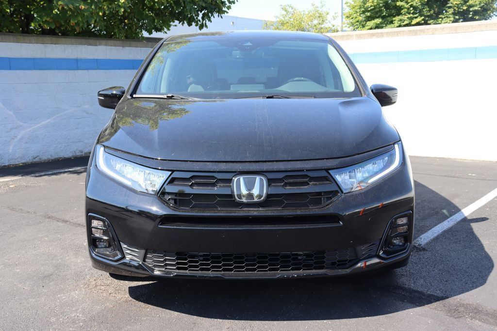 Certified 2026 Honda Odyssey Elite image 8