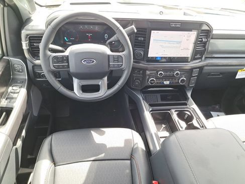 New 2026 Ford F250 Lariat w/ Lariat Ultimate Package image 17