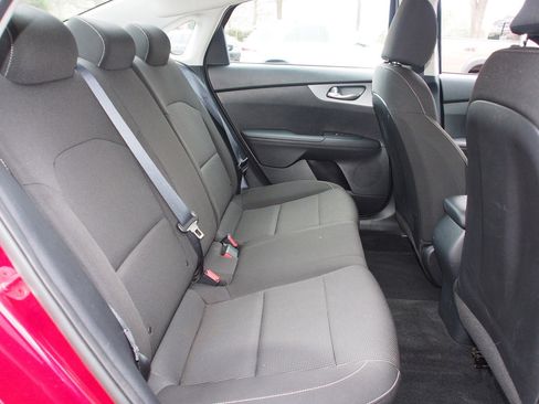 Used 2020 Kia Forte LXS image 13