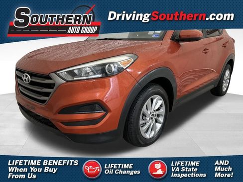 Used 2016 Hyundai Tucson SE image 1