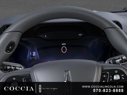 New 2026 Lincoln Aviator AWD image 13