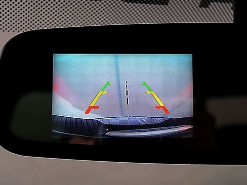 Used 2012 Ford F350 Lariat w/ Chrome Pkg image 25