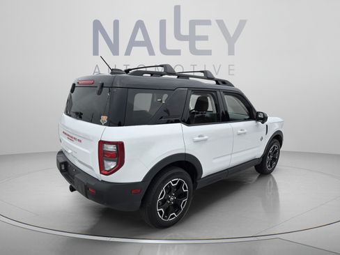 Used 2025 Ford Bronco Sport Outer Banks w/ Outer Banks Tech Package+ AWD/4WD image 5