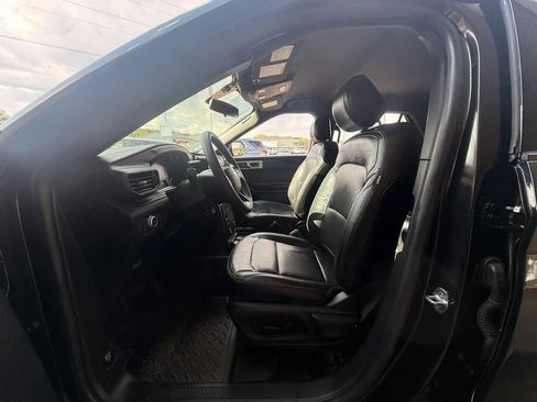 Used 2021 Ford Explorer 4WD Police Interceptor image 11