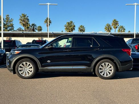 New 2024 Ford Explorer King Ranch w/ Technology Package RWD image 3
