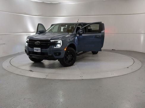 New 2025 Ford Ranger Lariat w/ FX4 Off-Road Package AWD/4WD image 12