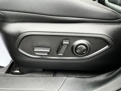 New 2026 Jeep Cherokee Limited AWD/4WD image 15