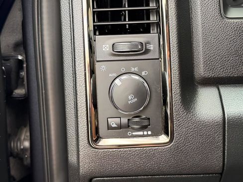 Used 2018 RAM 1500 Sport w/ Convenience Group AWD/4WD image 38