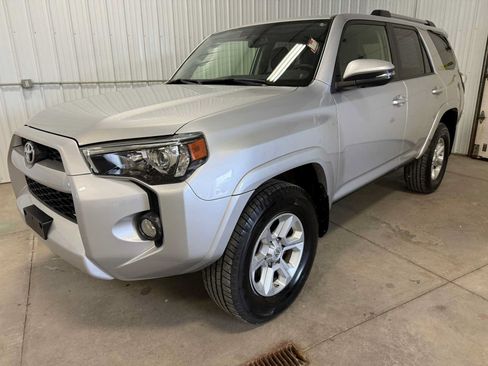 Used 2019 Toyota 4Runner SR5 Premium AWD/4WD image 6