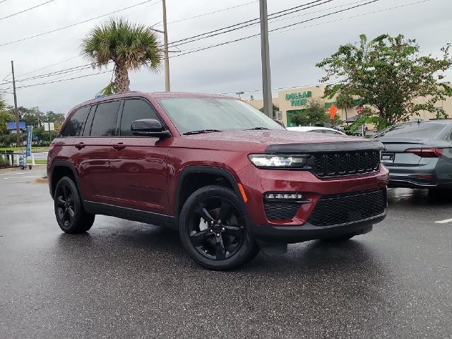 Used 2023 Jeep Grand Cherokee Limited w/ Black Appearance Package AWD/4WD 360° Tour