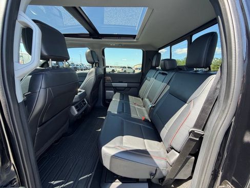 Used 2024 Ford F250 Lariat w/ Black Appearance Package AWD/4WD image 4