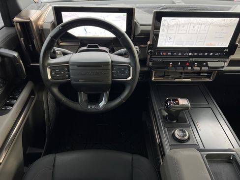 Used 2025 GMC Hummer EV 3X AWD/4WD image 30