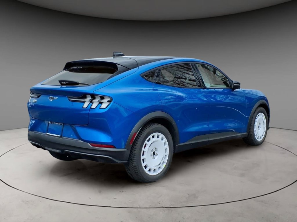 New 2026 Ford Mustang Mach-E GT AWD/4WD image 9