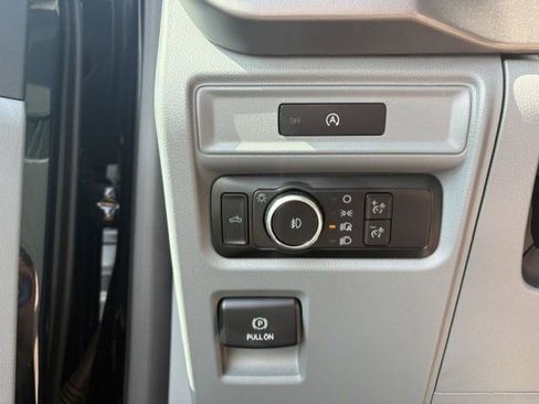 Used 2025 Ford F150 XLT w/ Equipment Group 301A Standard AWD/4WD image 9