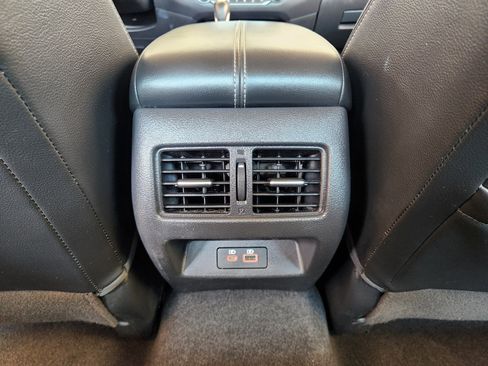 Used 2023 Nissan Altima 2.5 SL FWD image 32