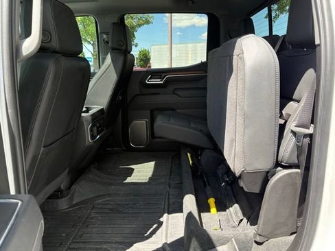 Used 2025 GMC Sierra 1500 Denali AWD/4WD image 14