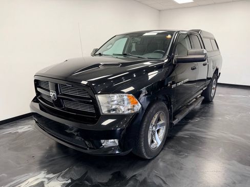 Used 2012 RAM 1500 Sport w/ Sport Premium Group AWD/4WD image 3