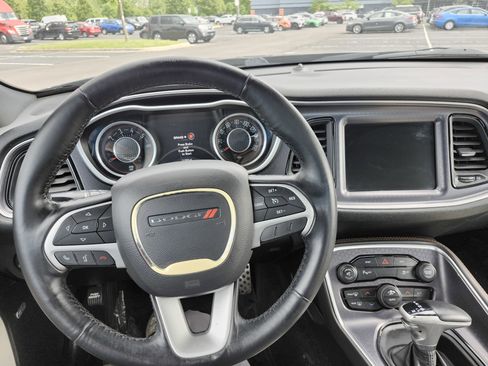 Used 2015 Dodge Challenger SXT Plus RWD image 25