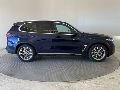 New 2026 BMW X5 xDrive50e AWD/4WD image 8