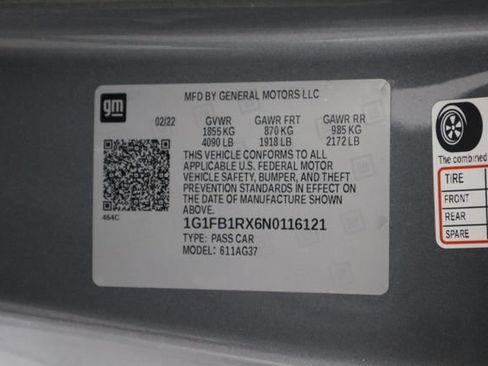 Used 2022 Chevrolet Camaro LT RWD image 37