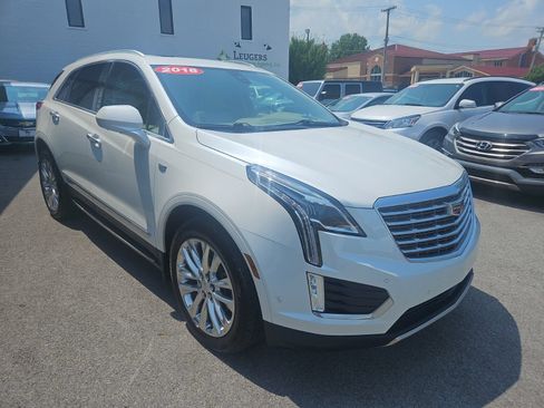 Used 2018 Cadillac XT5 Platinum w/ Driver Assist Package AWD/4WD image 9