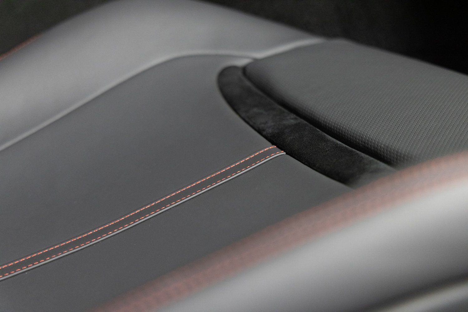 Used 2021 Ferrari Roma RWD image 45
