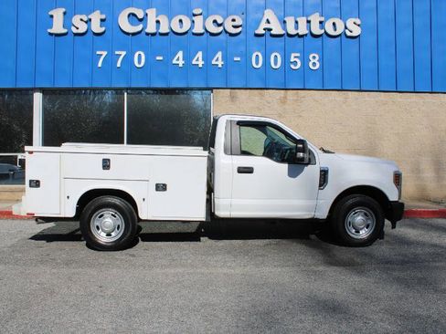 Used 2019 Ford F350 XL w/ Power Equipment Group RWD image 7