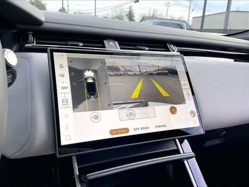 New 2026 Land Rover Range Rover Velar Dynamic SE image 20