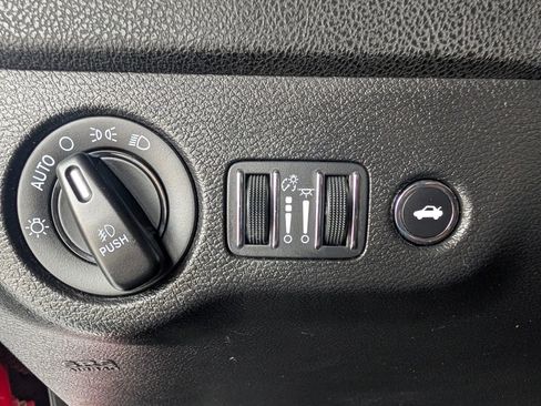 Used 2022 Dodge Charger GT RWD image 17