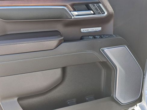 Used 2024 GMC Sierra 1500 Denali w/ Technology Package image 13